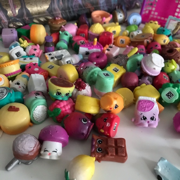 Mixes Seasons Shopkins Random Surprise Lot of 25 No Duplicates